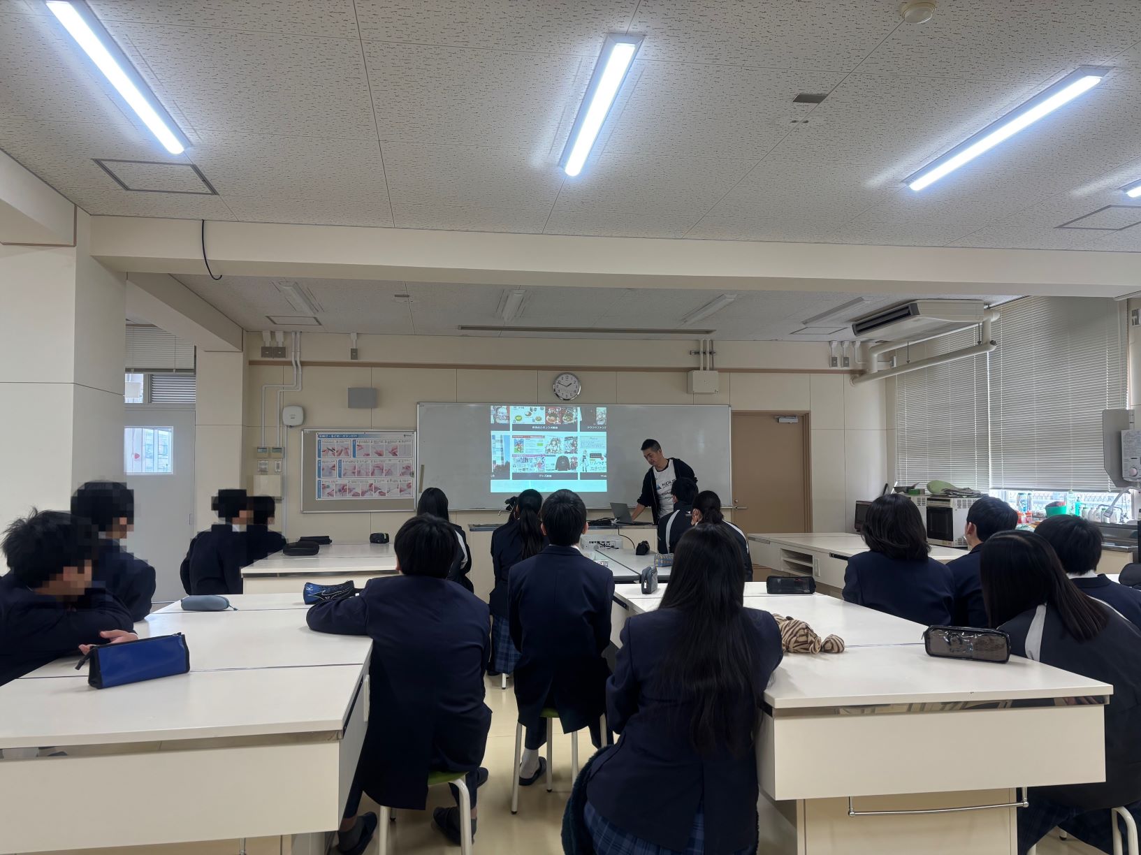 生野区「IKUNO未来教育ネットワーク」田島中学校での職業講話を実施画像1